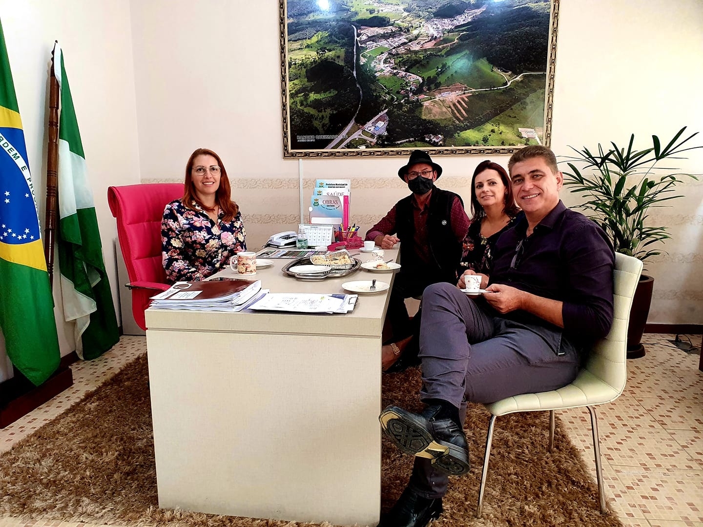 Visita do prefeito Valmor Pedro kammers e da vice Viviane Booz do municipio de Major Gercino